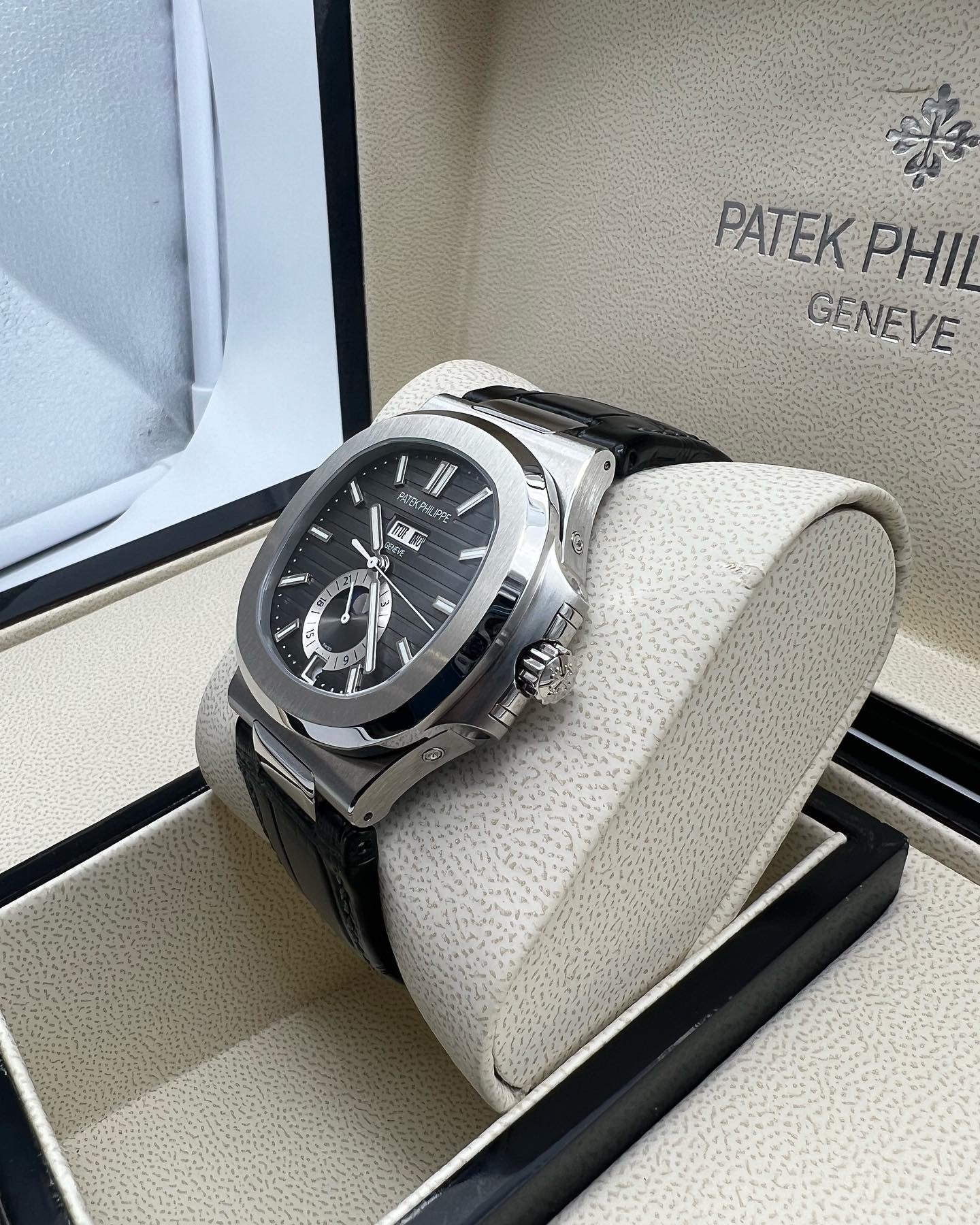 Patek Philippe Nautilus 5726A