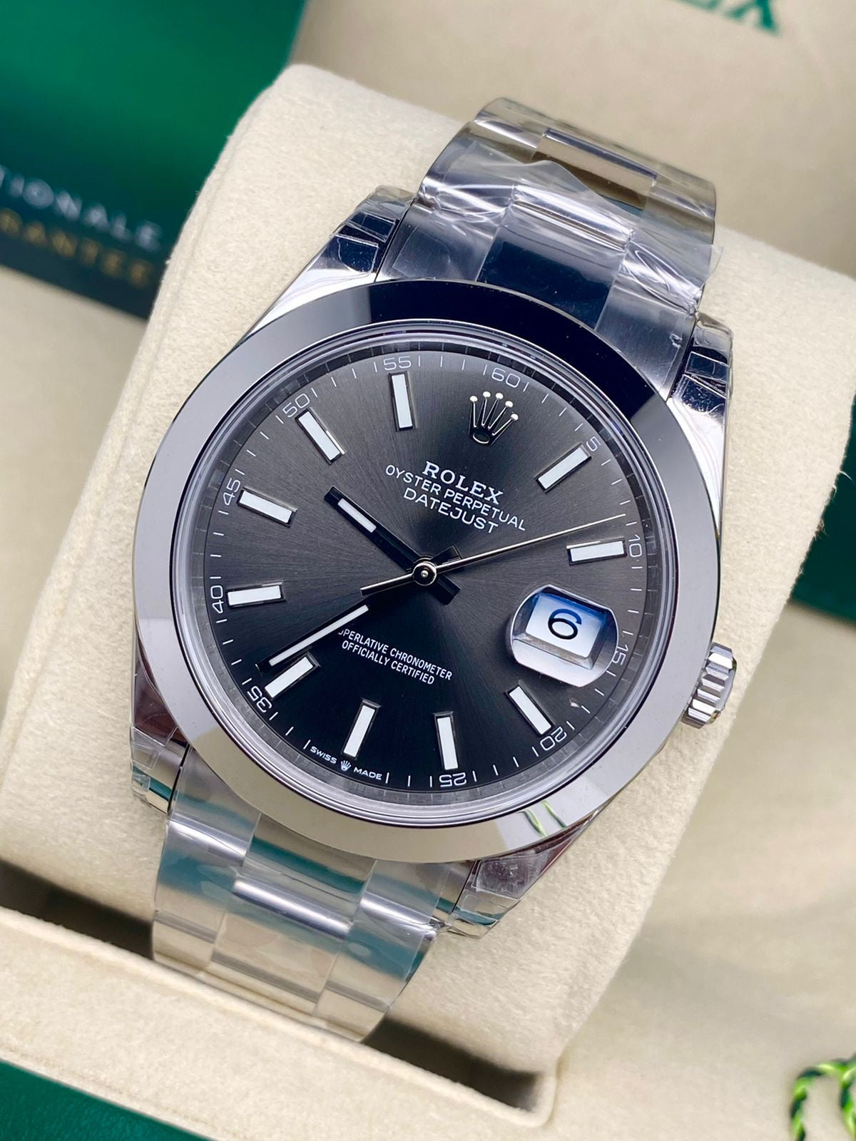Rolex Datejust 41 Grey Dial Smooth Bezel